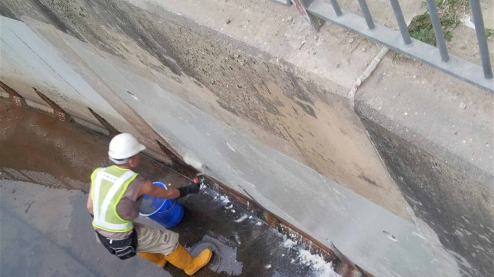 seal 902